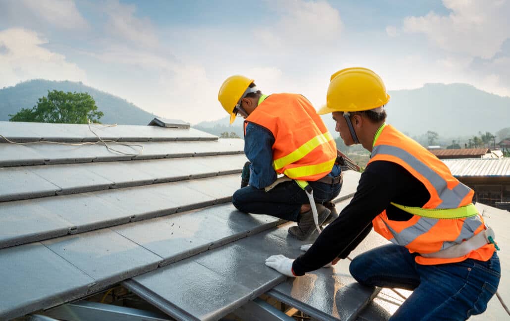 Common Mistakes to Avoid When Hiring a Roofer for Your Project